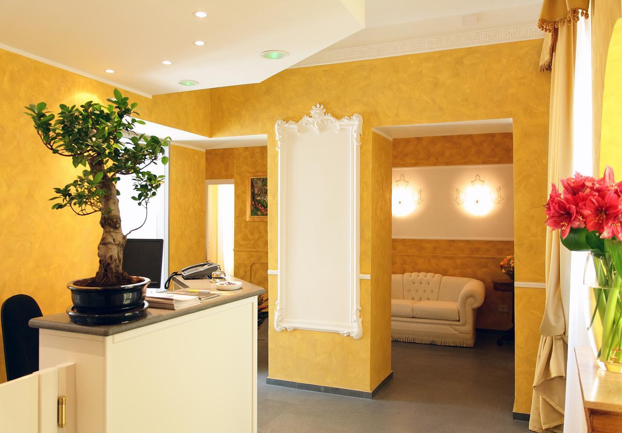Hotel Divino